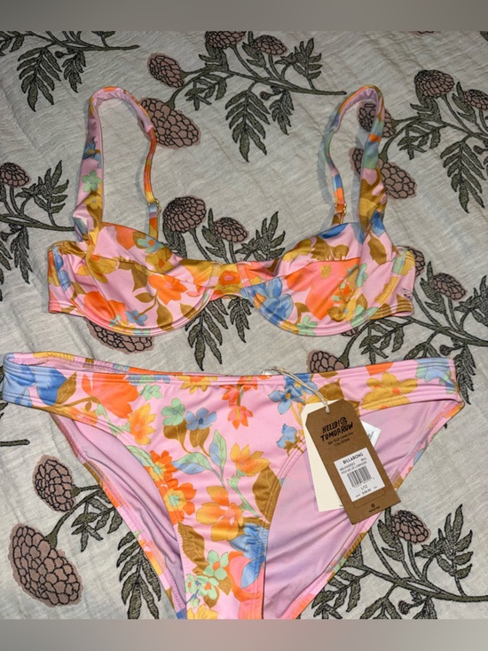 Billabong Other - Billabong Pink Floral Bikini Top with Multicolor Flowers